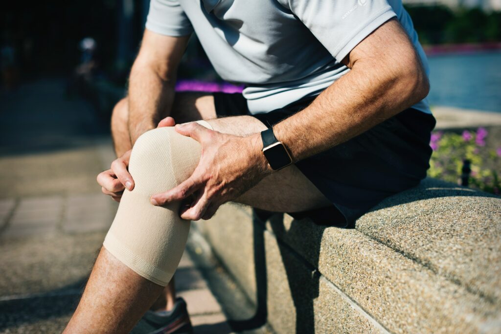 knee pain recovery in tarpon springs
